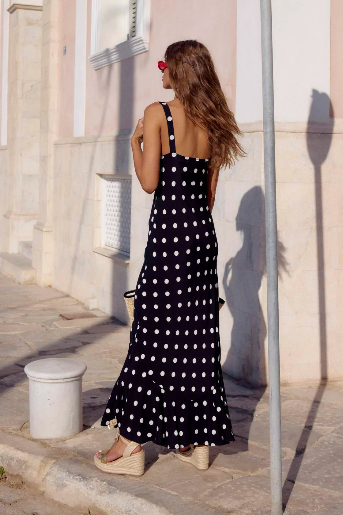 Noir Dot Maxi Sukienka