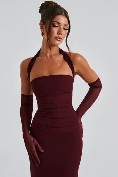 Sukienka maxi z rozcięciem